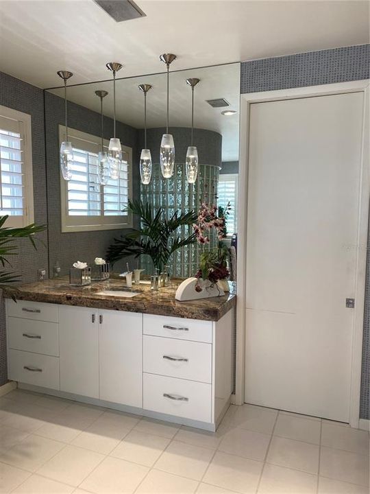 En Venta: $4,900,000 (4 camas, 4 baños, 4728 Pies cuadrados)