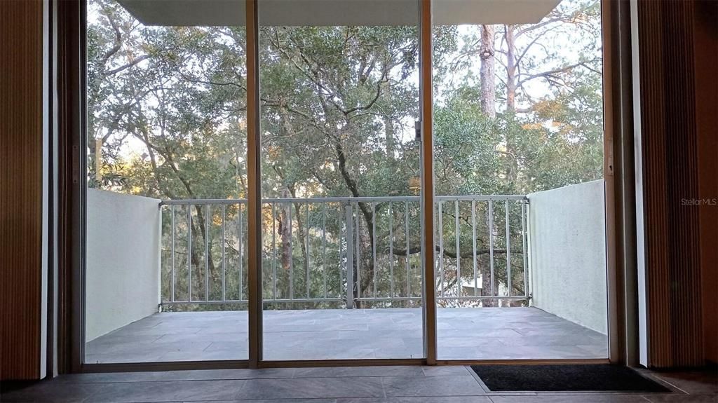 For Sale: $208,000 (2 beds, 1 baths, 1283 Square Feet)