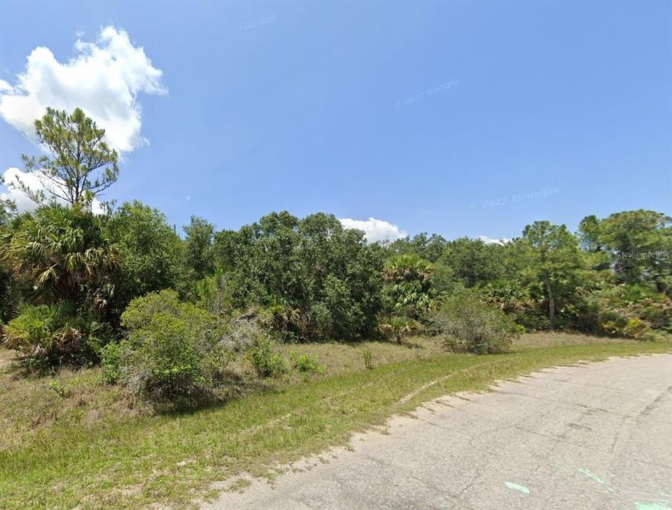 Active With Contract: $9,900 (0.25 acres)
