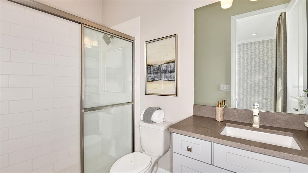 合同活跃: $654,990 (3 贝兹, 3 浴室, 3004 平方英尺)