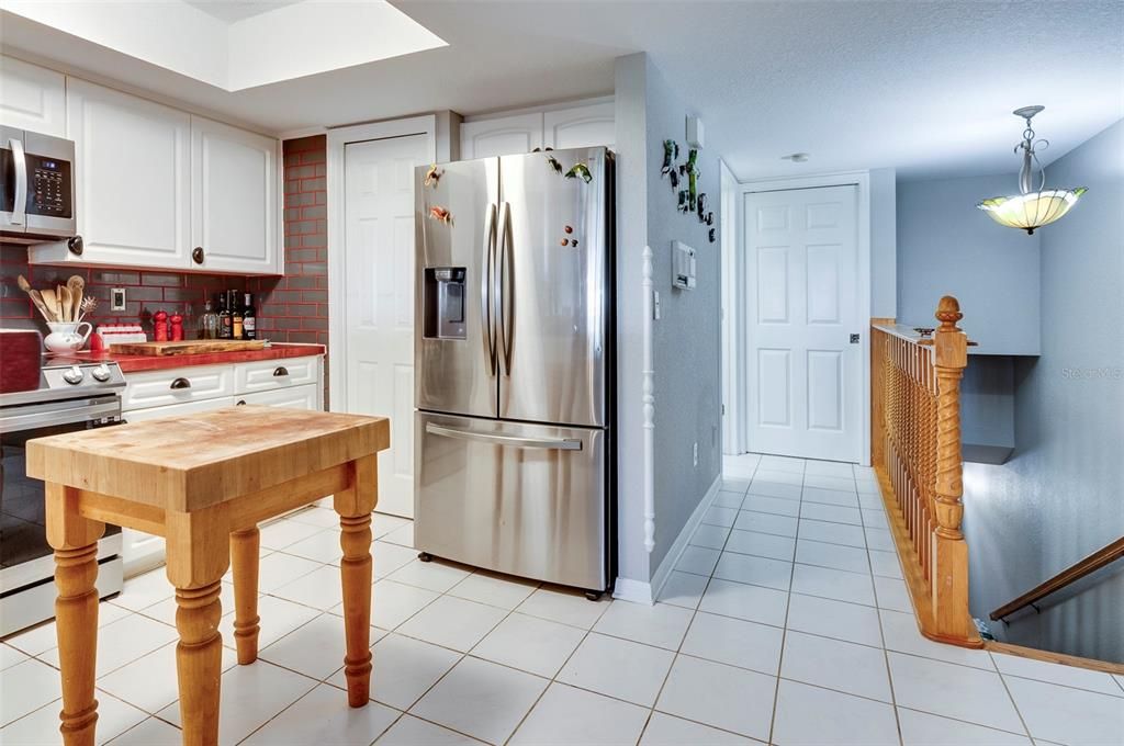 На продажу: $515,000 (3 спален, 3 ванн, 1749 Квадратных фут)