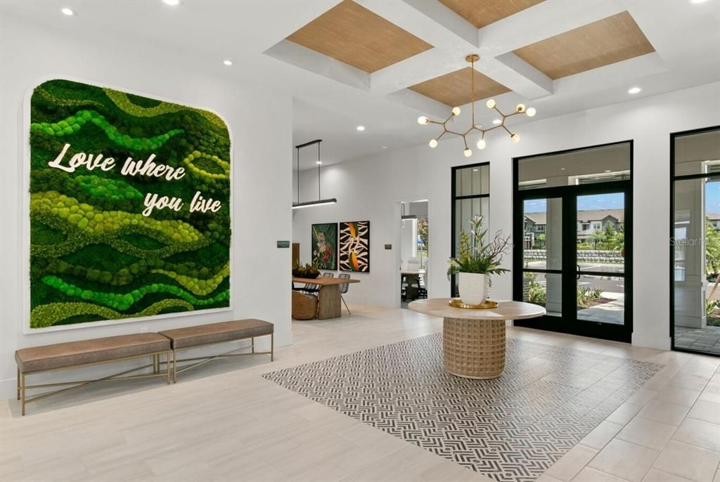 For Rent: $1,356 (1 beds, 1 baths, 807 Square Feet)