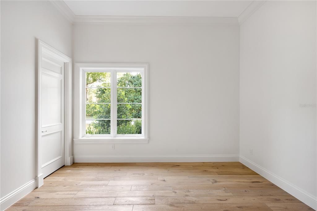 For Sale: $8,800,000 (4 beds, 6 baths, 7760 Square Feet)