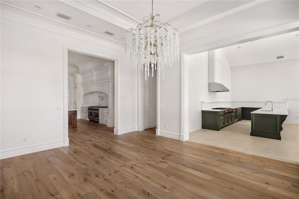 For Sale: $8,800,000 (4 beds, 6 baths, 7760 Square Feet)