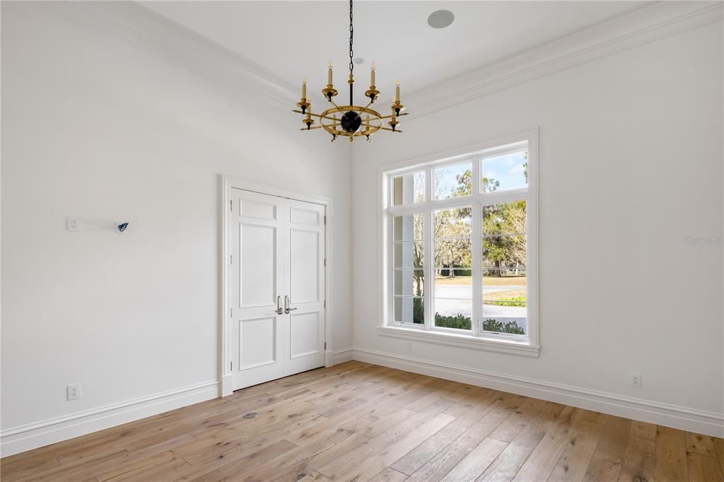 For Sale: $8,800,000 (4 beds, 6 baths, 7760 Square Feet)