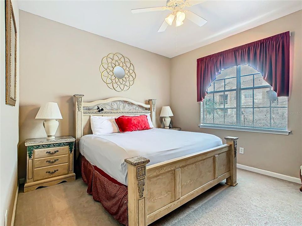 Active With Contract: $200,000 (4 beds, 2 baths, 1688 Square Feet)