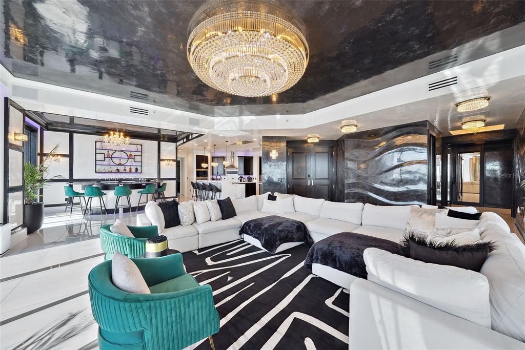 For Rent: $14,500 (3 beds, 3 baths, 2885 Square Feet)