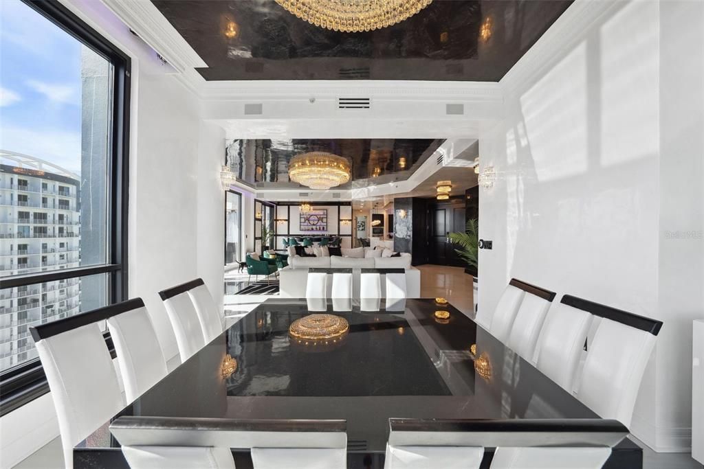 For Rent: $14,500 (3 beds, 3 baths, 2885 Square Feet)