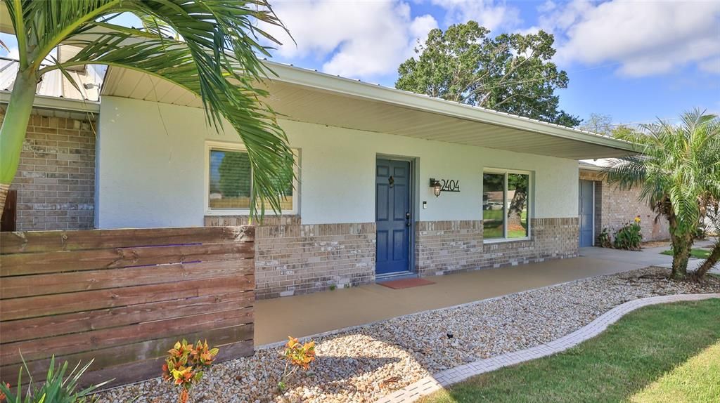 For Sale: $324,400 (3 beds, 2 baths, 2025 Square Feet)