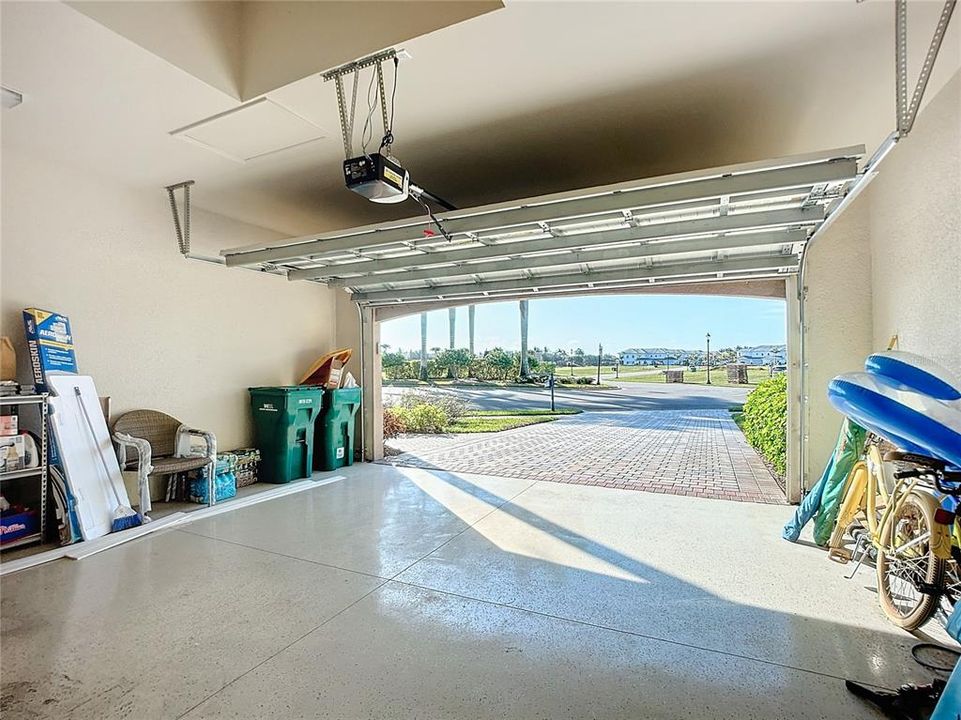 En Venta: $900,000 (4 camas, 2 baños, 2247 Pies cuadrados)