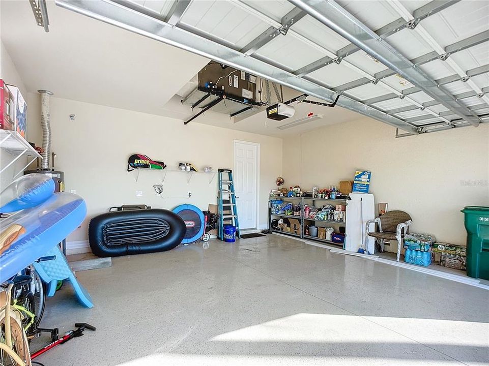 En Venta: $900,000 (4 camas, 2 baños, 2247 Pies cuadrados)