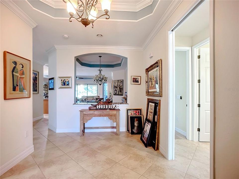 En Venta: $900,000 (4 camas, 2 baños, 2247 Pies cuadrados)