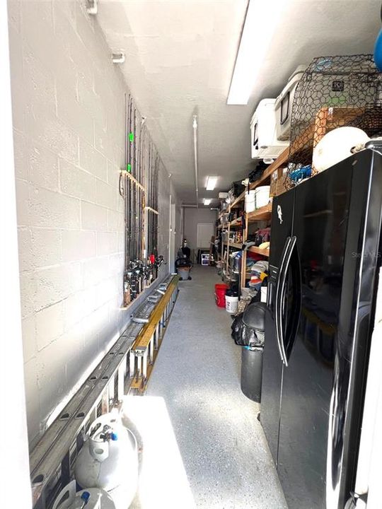 Activo con contrato: $1,325,000 (4 camas, 4 baños, 3395 Pies cuadrados)