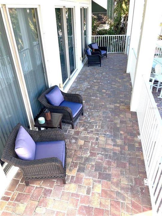 Activo con contrato: $1,325,000 (4 camas, 4 baños, 3395 Pies cuadrados)