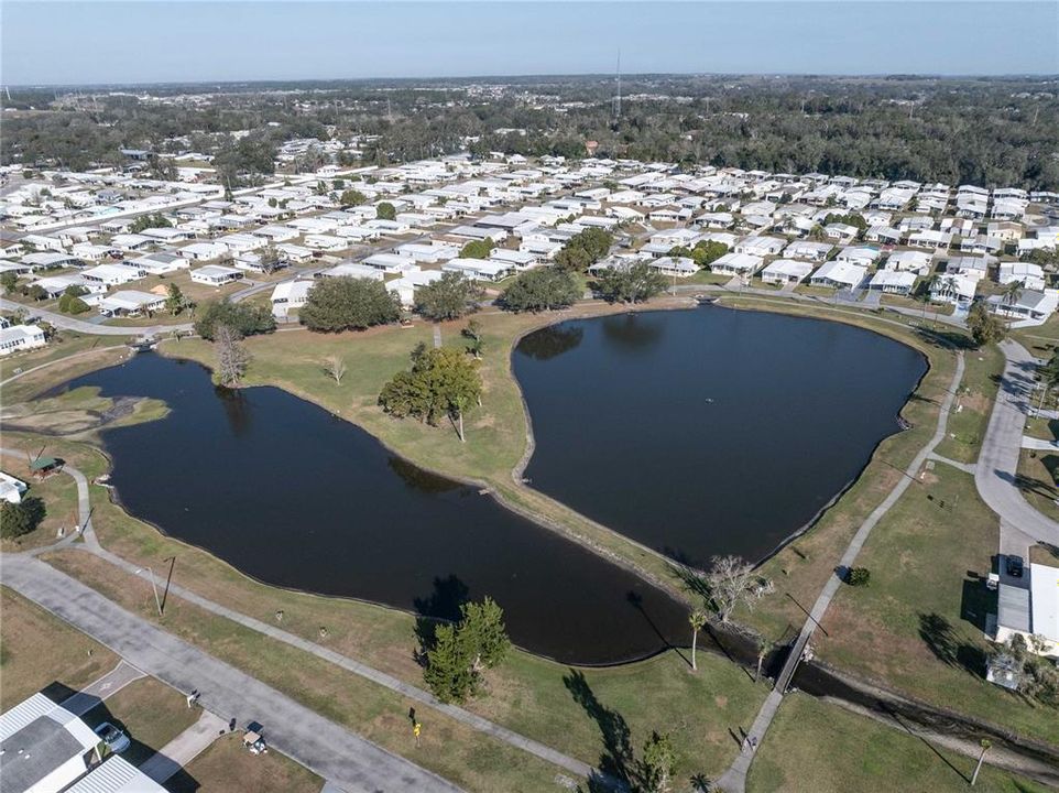 合同活跃: $157,900 (3 贝兹, 2 浴室, 1324 平方英尺)