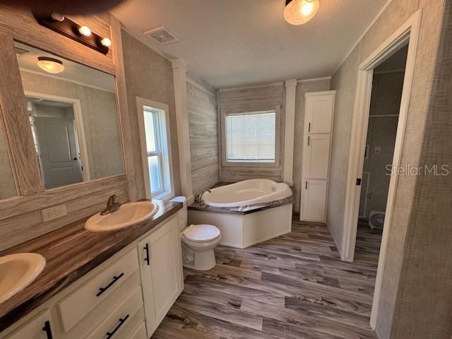 待售: $224,900 (3 贝兹, 2 浴室, 1456 平方英尺)