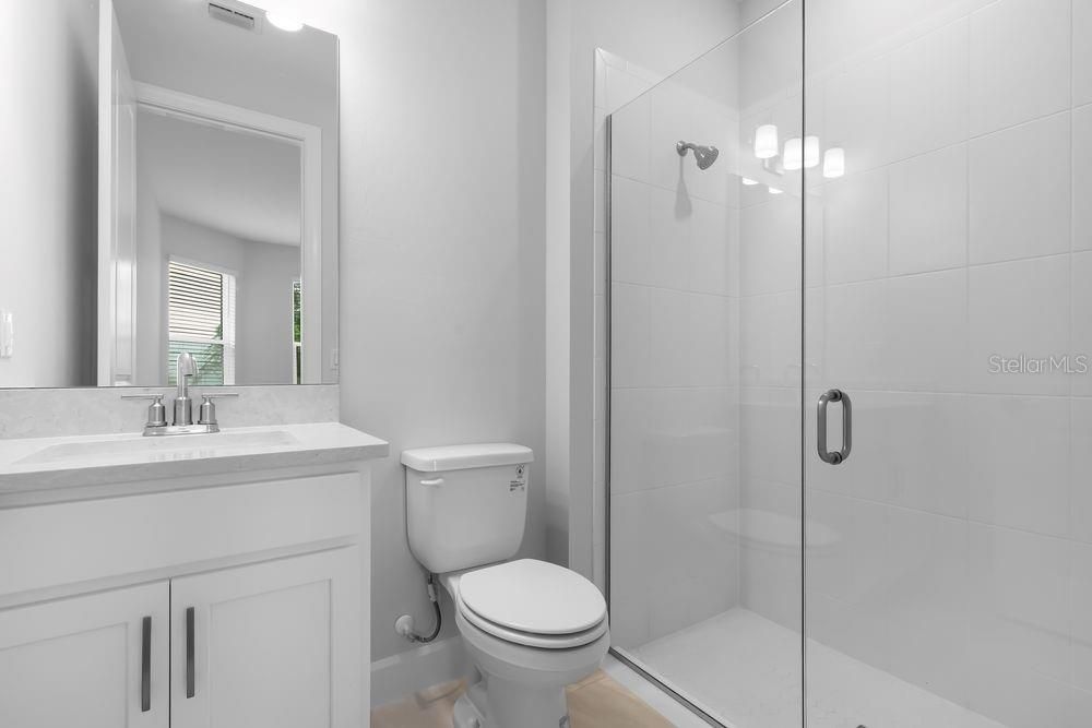 Active With Contract: $586,711 (3 beds, 3 baths, 2100 Square Feet)