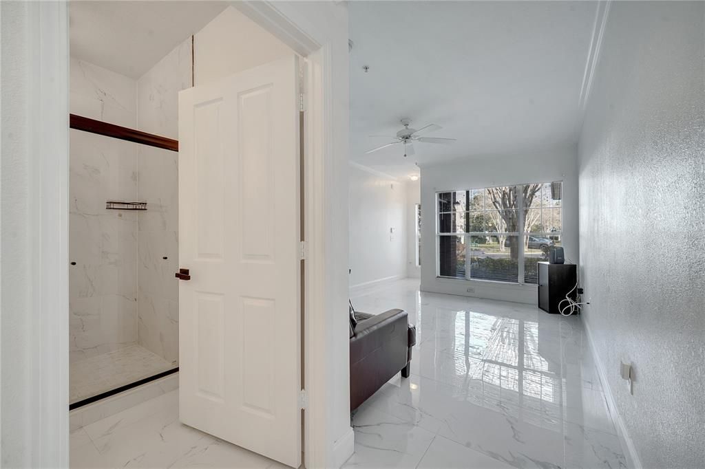 For Sale: $275,000 (2 beds, 2 baths, 1204 Square Feet)