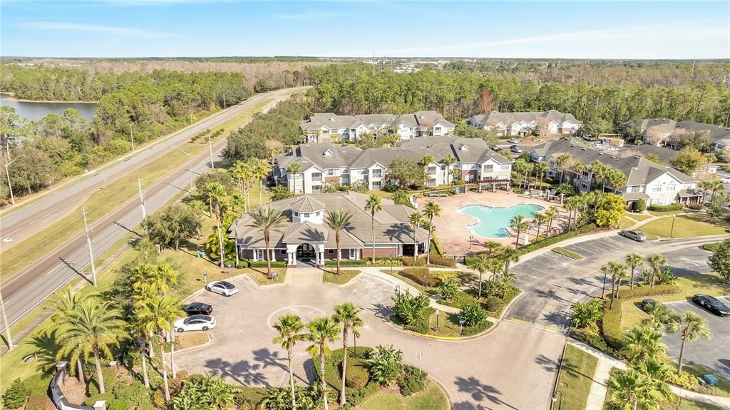 For Sale: $275,000 (2 beds, 2 baths, 1204 Square Feet)