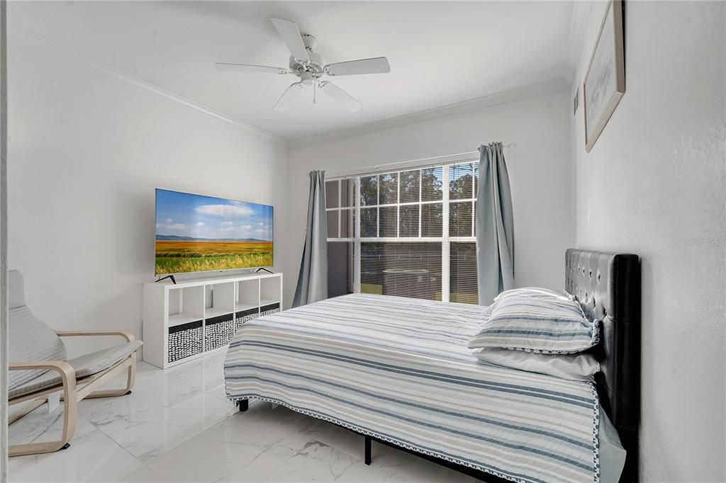 For Sale: $275,000 (2 beds, 2 baths, 1204 Square Feet)