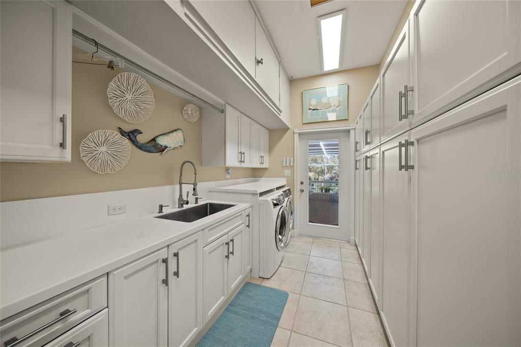 На продажу: $2,690,000 (4 спален, 3 ванн, 3723 Квадратных фут)