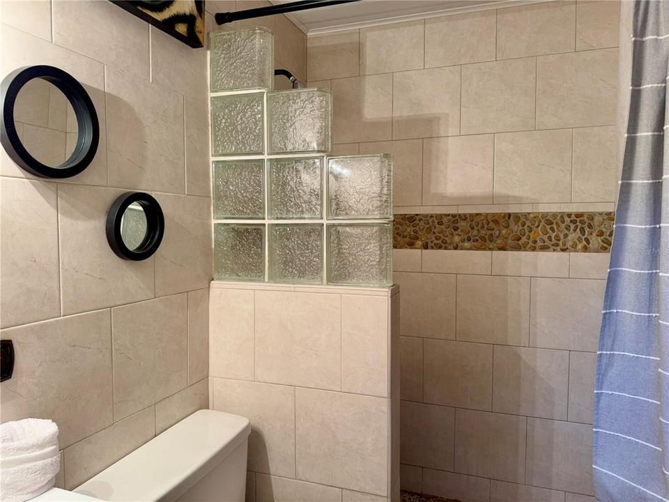 En Venta: $159,900 (2 camas, 1 baños, 840 Pies cuadrados)