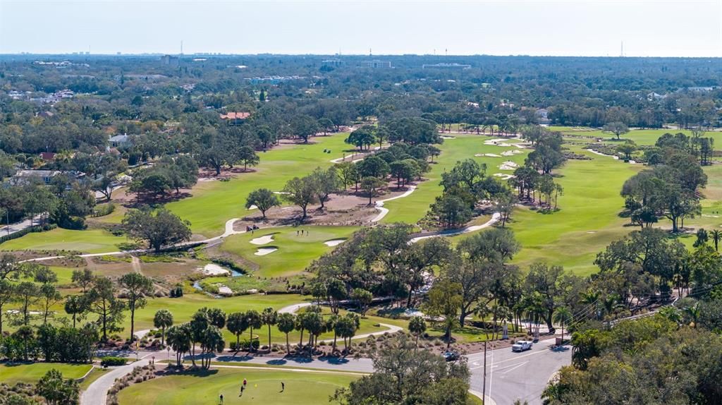 待售: $2,250,000 (1.20 acres)