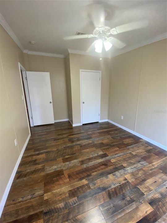 На продажу: $399,900 (4 спален, 3 ванн, 2432 Квадратных фут)