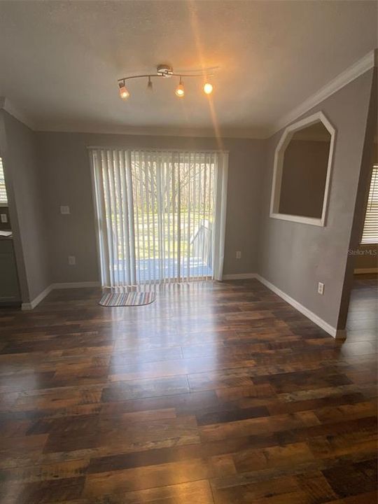 На продажу: $399,900 (4 спален, 3 ванн, 2432 Квадратных фут)