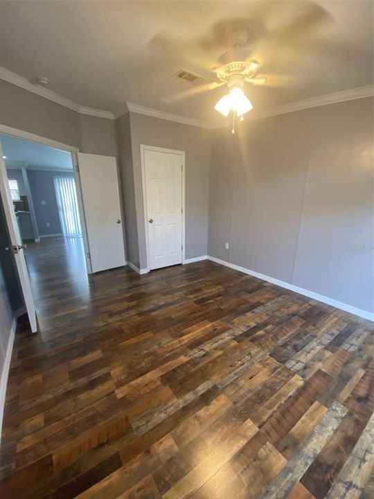 На продажу: $399,900 (4 спален, 3 ванн, 2432 Квадратных фут)