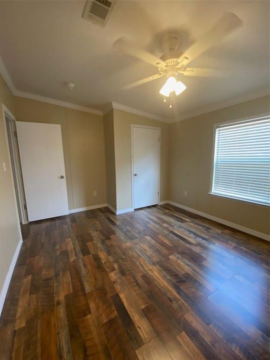 На продажу: $399,900 (4 спален, 3 ванн, 2432 Квадратных фут)