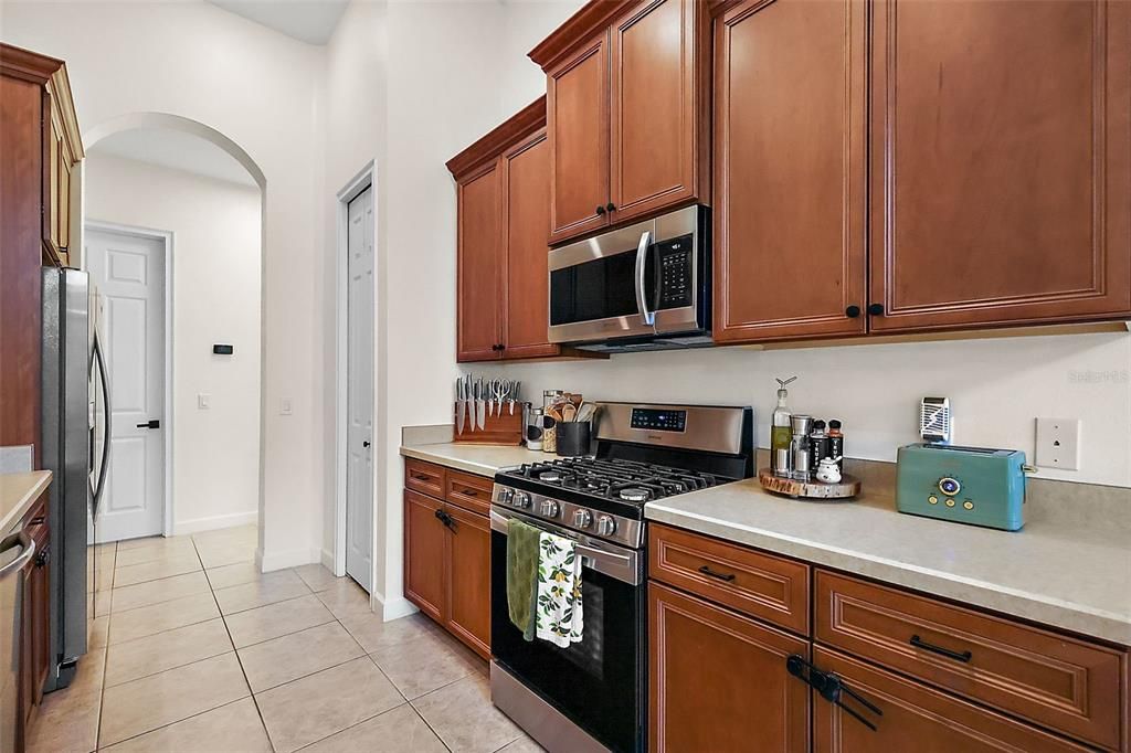 For Sale: $494,000 (3 beds, 2 baths, 1885 Square Feet)