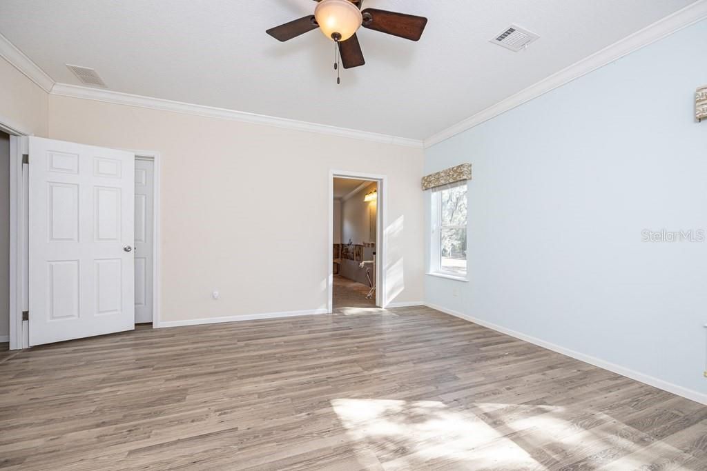 Active With Contract: $1,200,000 (4 beds, 3 baths, 2478 Square Feet)