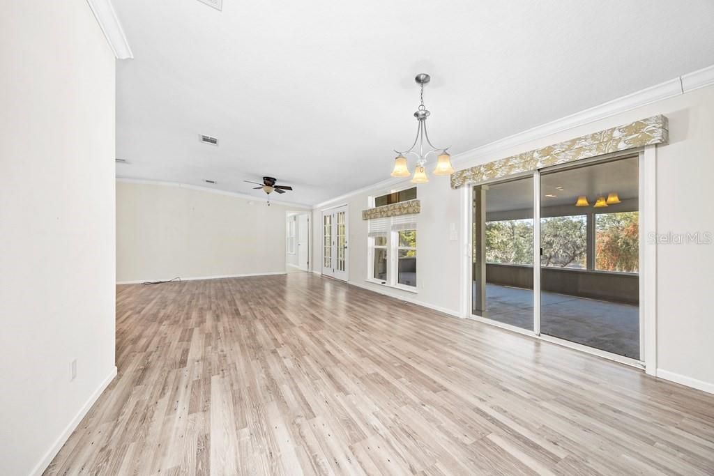 Active With Contract: $1,200,000 (4 beds, 3 baths, 2478 Square Feet)