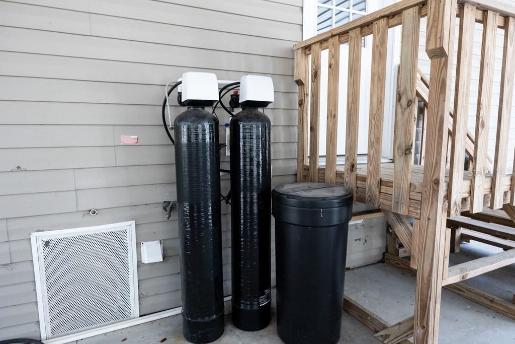 Active With Contract: $1,200,000 (4 beds, 3 baths, 2478 Square Feet)