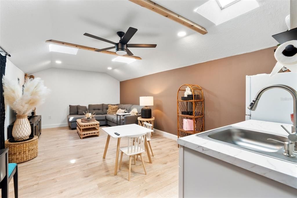 For Sale: $980,900 (4 beds, 4 baths, 3606 Square Feet)