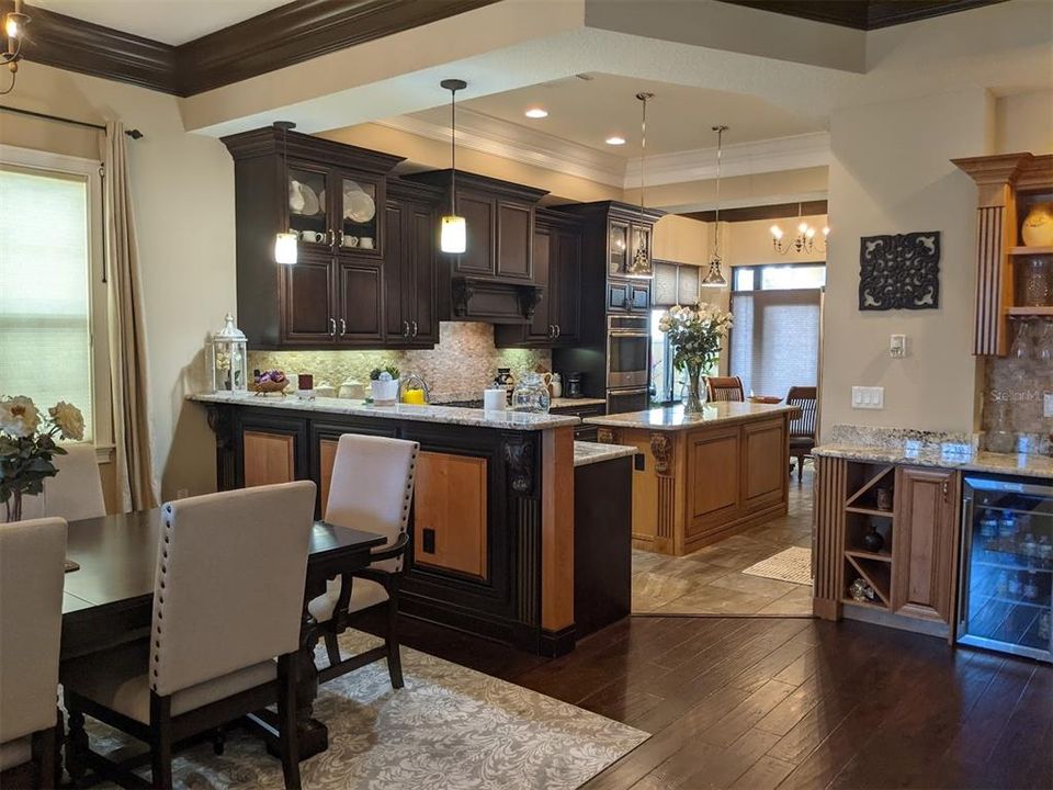 Active With Contract: $1,815,000 (4 beds, 2 baths, 2895 Square Feet)