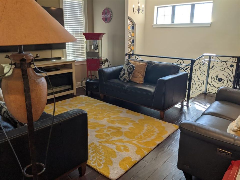 Active With Contract: $1,815,000 (4 beds, 2 baths, 2895 Square Feet)