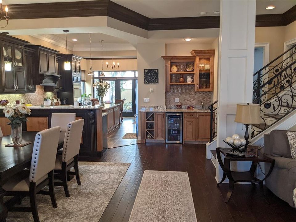 Active With Contract: $1,815,000 (4 beds, 2 baths, 2895 Square Feet)