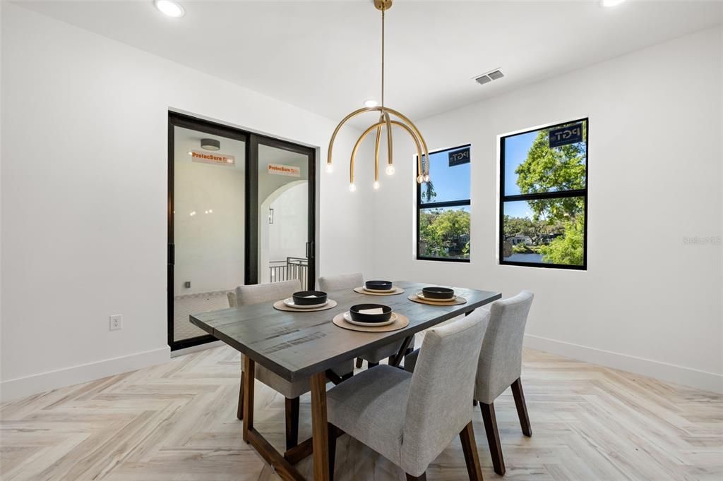 待售: $1,280,000 (4 贝兹, 3 浴室, 3089 平方英尺)