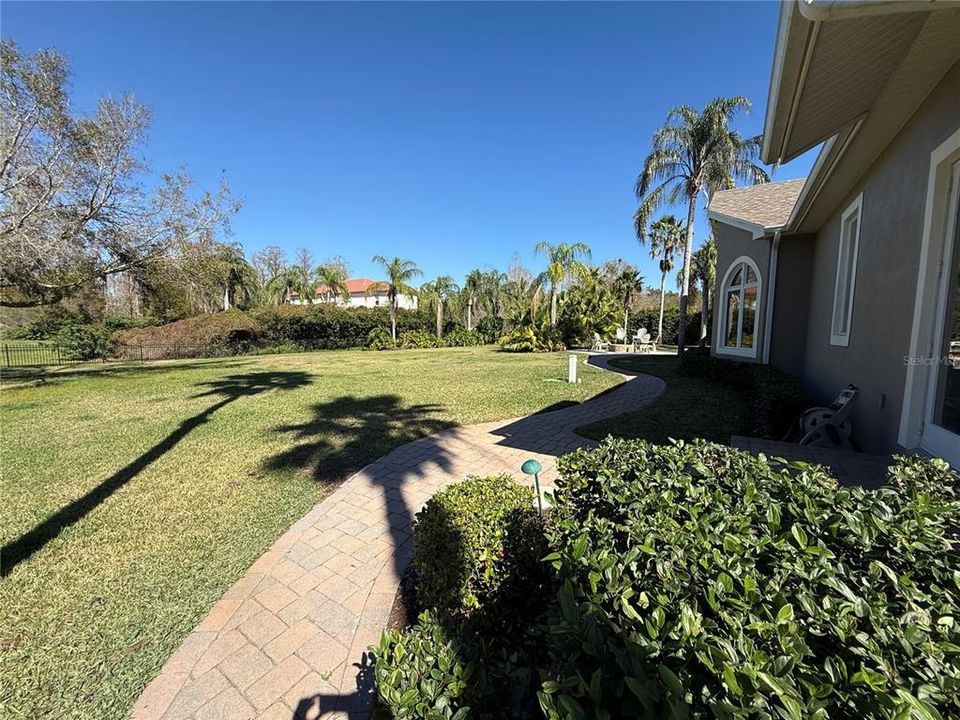 待售: $2,150,000 (6 贝兹, 5 浴室, 5719 平方英尺)