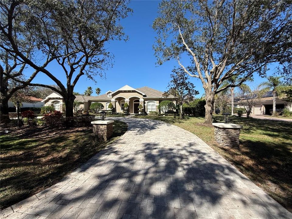 待售: $2,150,000 (6 贝兹, 5 浴室, 5719 平方英尺)