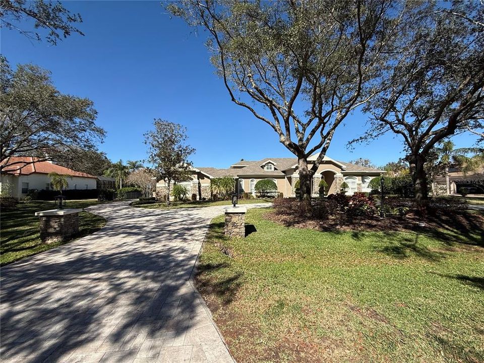 待售: $2,150,000 (6 贝兹, 5 浴室, 5719 平方英尺)