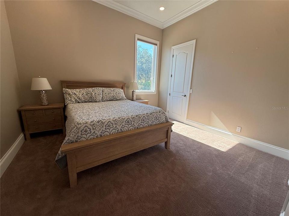 待售: $2,150,000 (6 贝兹, 5 浴室, 5719 平方英尺)