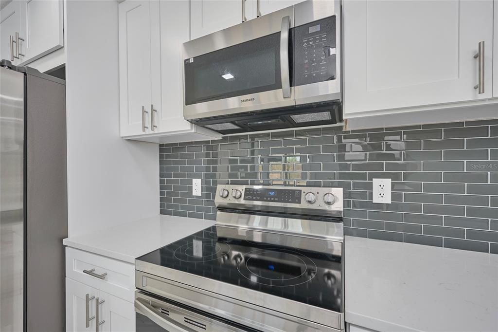 待售: $299,000 (2 贝兹, 2 浴室, 1629 平方英尺)