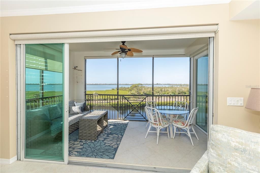 Activo con contrato: $677,777 (3 camas, 2 baños, 2028 Pies cuadrados)