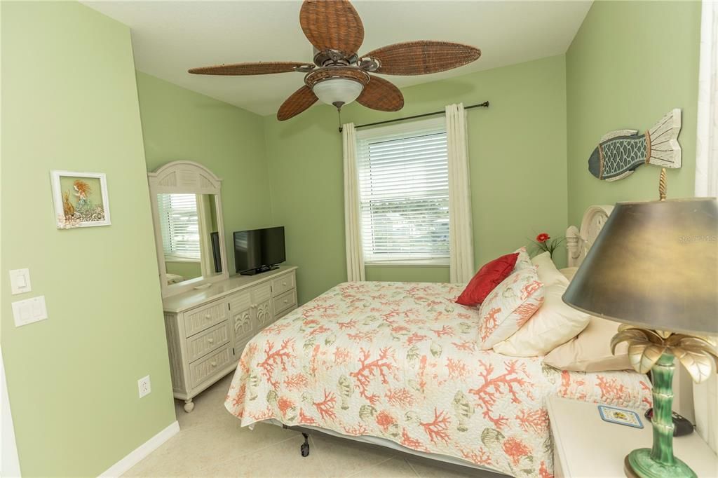 Activo con contrato: $677,777 (3 camas, 2 baños, 2028 Pies cuadrados)