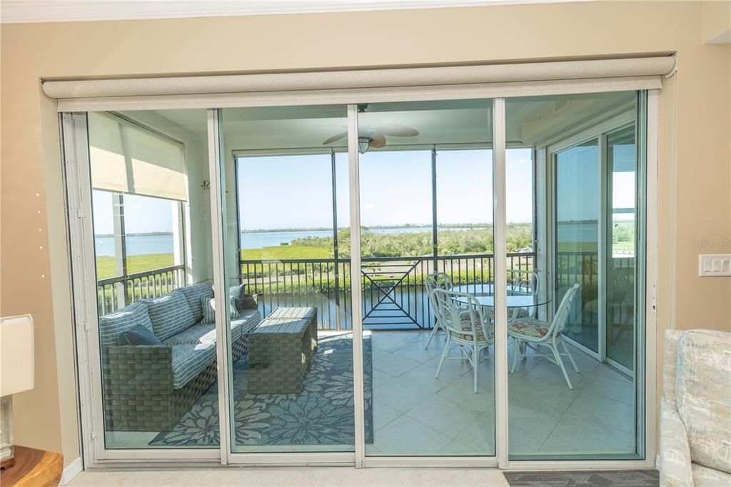 Activo con contrato: $677,777 (3 camas, 2 baños, 2028 Pies cuadrados)