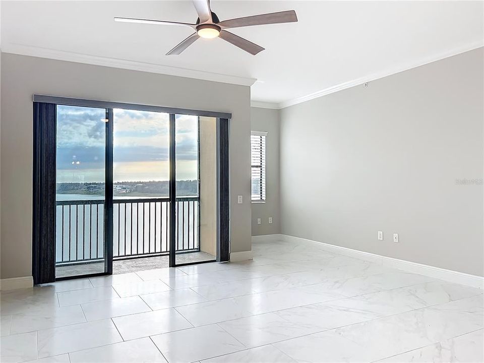 For Sale: $376,500 (2 beds, 2 baths, 1402 Square Feet)