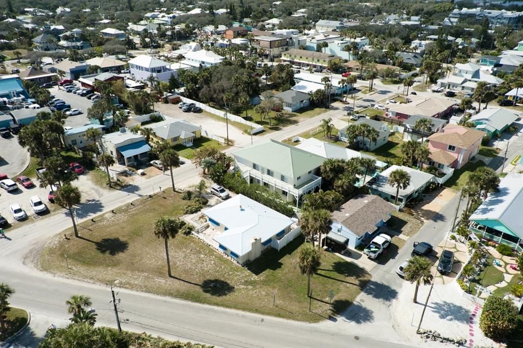 For Sale: $599,000 (0.05 acres)